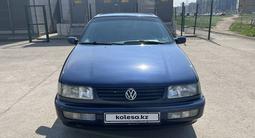 Volkswagen Passat 1994 годаfor2 200 000 тг. в Астана – фото 2