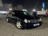 Mercedes-Benz E 320 1996 годаfor2 400 000 тг. в Алматы