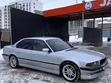 BMW 730 1994 года за 2 500 000 тг. в Алматы – фото 4