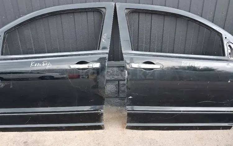 Дверь стеклоподъёмник Dodge Caliber за 80 000 тг. в Алматы
