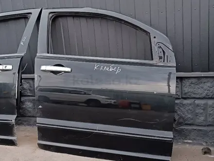 Дверь стеклоподъёмник Dodge Caliber за 80 000 тг. в Алматы – фото 3