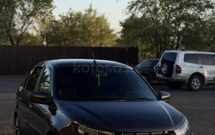 ВАЗ (Lada) Granta 2190 2019 года за 3 900 000 тг. в Караганда