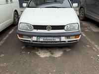 Volkswagen Golf 1996 года за 1 500 000 тг. в Алматы