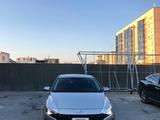 Hyundai Elantra 2021 года за 5 700 000 тг. в Атырау – фото 3