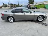 BMW 745 2003 года за 3 500 000 тг. в Алматы – фото 2