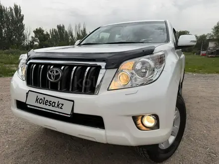 Toyota Land Cruiser Prado 2011 года за 14 000 000 тг. в Алматы – фото 2