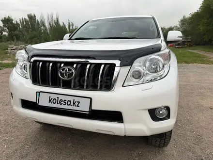 Toyota Land Cruiser Prado 2011 года за 14 000 000 тг. в Алматы – фото 30