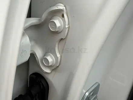 Toyota Land Cruiser Prado 2011 года за 14 000 000 тг. в Алматы – фото 87