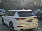 Mitsubishi Outlander 2023 годаүшін18 200 000 тг. в Актау – фото 4
