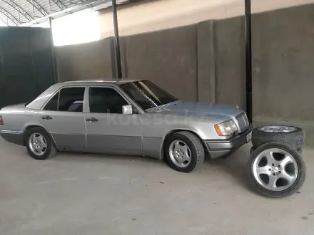 Mercedes-Benz E 280 1993 года за 2 300 000 тг. в Сарыагаш – фото 12