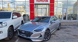 Hyundai Sonata 2020 года за 13 100 000 тг. в Астана