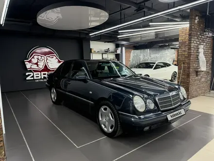Mercedes-Benz E 320 1998 года за 6 800 000 тг. в Алматы – фото 8