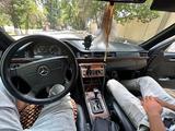 Mercedes-Benz E 300 1992 годаүшін2 200 000 тг. в Шымкент – фото 3