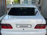 Mercedes-Benz E 230 1997 года за 2 000 000 тг. в Тараз