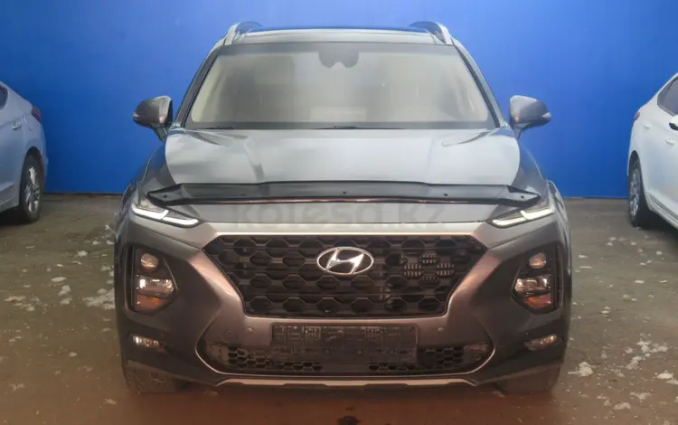 Hyundai Santa Fe 2019 года за 11 042 000 тг. в Актобе
