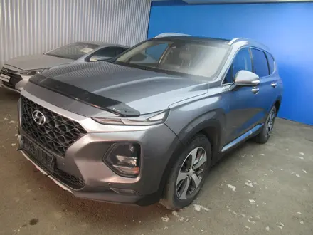 Hyundai Santa Fe 2019 года за 11 042 000 тг. в Актобе – фото 3