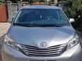 Toyota Sienna 2015 годаfor13 500 000 тг. в Алматы