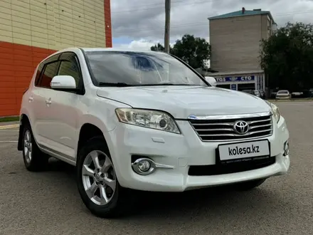 Toyota RAV4 2011 года за 8 700 000 тг. в Актобе