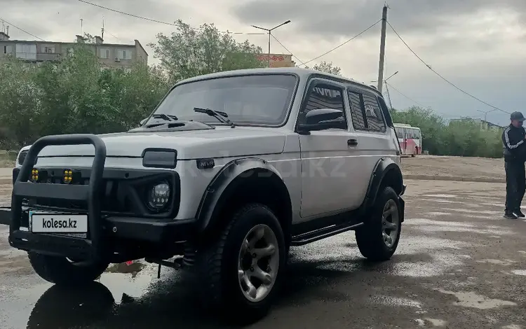 ВАЗ (Lada) Lada 2121 2002 годаүшін3 500 000 тг. в Петропавловск