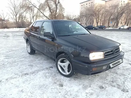 Volkswagen Vento 1993 года за 1 500 000 тг. в Талдыкорган – фото 2