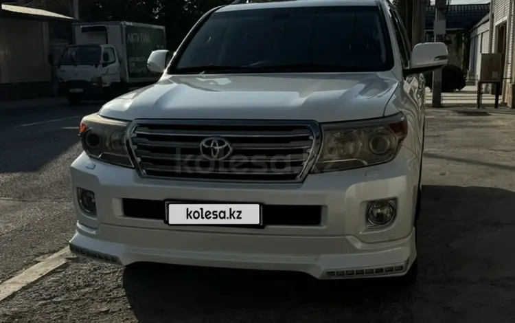 Toyota Land Cruiser 2015 года за 28 000 000 тг. в Шымкент
