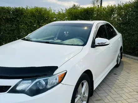 Toyota Camry 2013 года за 6 800 000 тг. в Атырау – фото 3