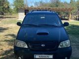 Kia Carnival 2002 года за 1 500 000 тг. в Шымкент – фото 2