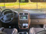 Kia Carnival 2002 года за 1 500 000 тг. в Шымкент – фото 3