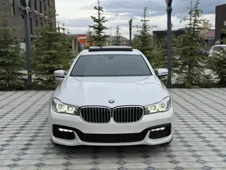 BMW 740