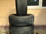 Dunlop 235/55/18. за 55 000 тг. в Алматы