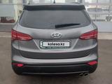 Hyundai Santa Fe 2013 годаүшін8 950 000 тг. в Уральск – фото 4