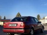 Mercedes-Benz C 180 1995 годаүшін1 450 000 тг. в Петропавловск – фото 3