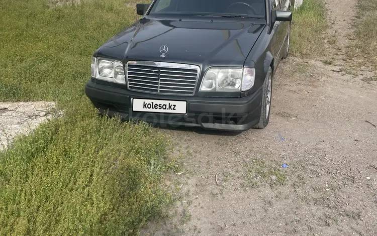 Mercedes-Benz E 280 1994 года за 1 900 000 тг. в Алматы