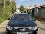 Toyota Camry 2015 года за 10 500 000 тг. в Алматы