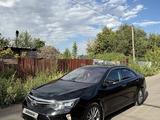 Toyota Camry 2015 года за 10 500 000 тг. в Алматы – фото 2