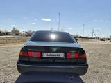 Toyota Camry 2000 года за 5 300 000 тг. в Шиели – фото 3