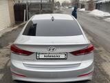 Hyundai Elantra 2018 года за 7 000 000 тг. в Алматы – фото 2