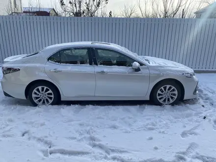 Toyota Camry 2022 года за 21 000 000 тг. в Уральск – фото 19