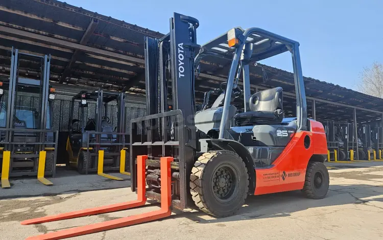 Toyota  02-8FG25 2015 года за 9 000 000 тг. в Алматы