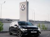 Volkswagen Golf 2023 года за 30 000 000 тг. в Астана – фото 2
