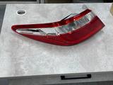 Фонарь задний Toyota Camry 55 (USA ORIGINAL) за 10 000 тг. в Алматы