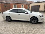 Toyota Camry 2017 года за 14 000 000 тг. в Астана – фото 2