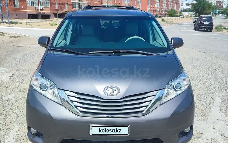 Toyota Sienna 2014 годаүшін10 000 000 тг. в Байконыр