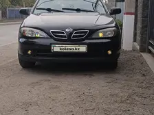 Nissan Primera, 2001