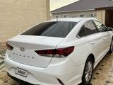 Hyundai Sonata 2018 года за 6 500 000 тг. в Атырау – фото 4