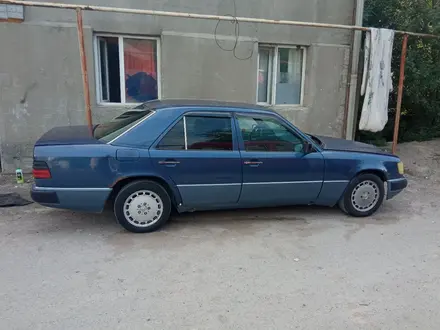 Mercedes-Benz E 200 1990 года за 600 000 тг. в Алматы – фото 8