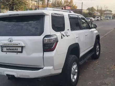 Toyota 4Runner 2015 года за 16 500 000 тг. в Алматы – фото 6
