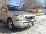 Mercedes-Benz ML 320 2002 года за 4 200 000 тг. в Астана – фото 2