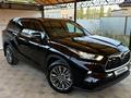 Toyota Highlander 2021 года за 22 000 000 тг. в Уральск