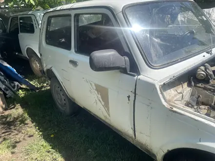 ВАЗ (Lada) Lada 2121 2013 года за 900 000 тг. в Алматы – фото 11